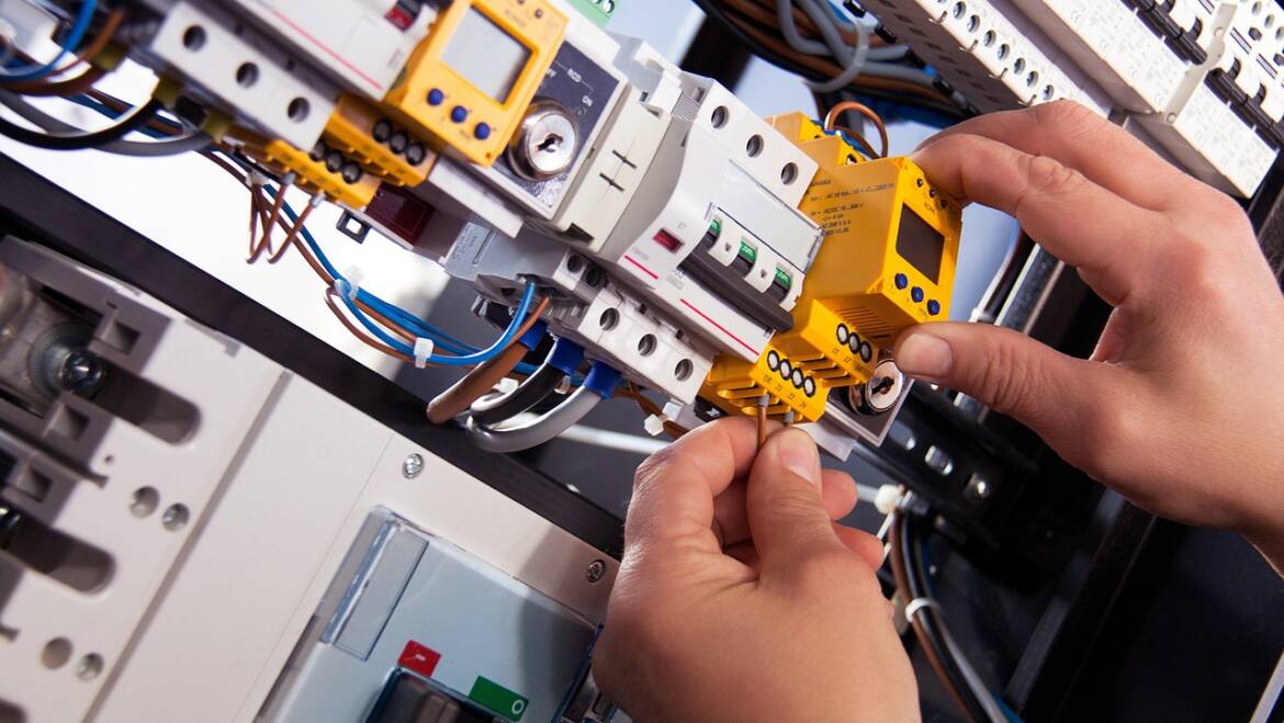 Are you are in need of a professional electrician?